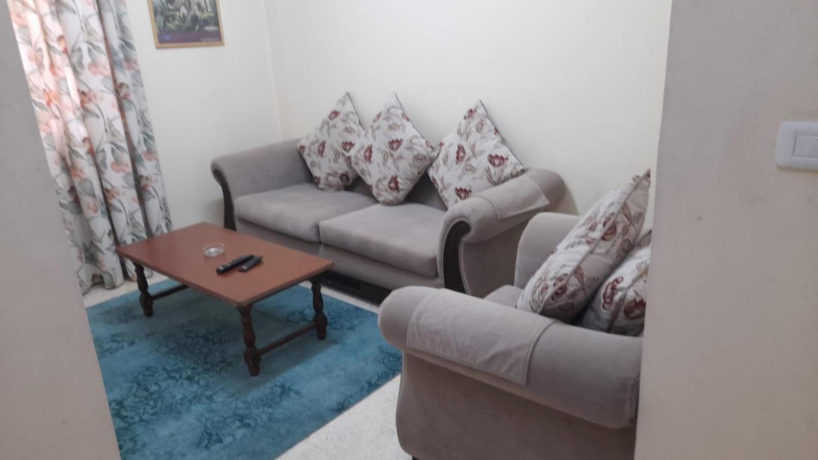 Sami Apartments Amman Esterno foto