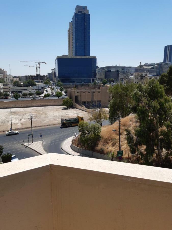 Sami Apartments Amman Esterno foto